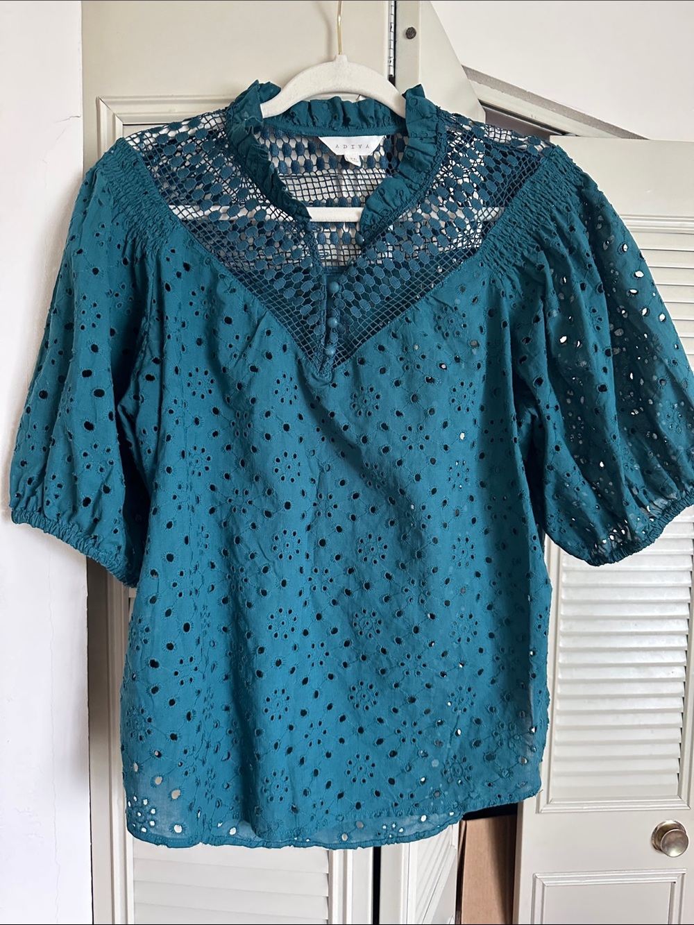 Adiva Teal Eyelet Lace Puff Sleeve Blouse